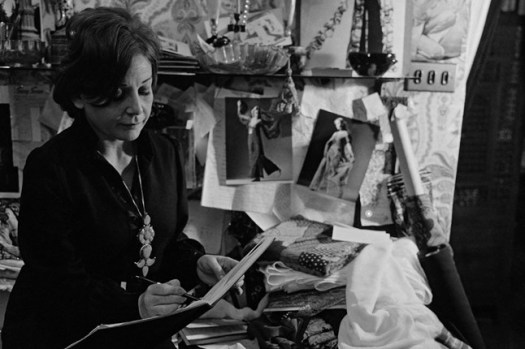 Thea-Porter-in-her-work-room-Vogue-21Jan15-pr_b_646x430